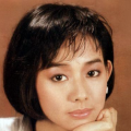 校花坐公交车被挺进h